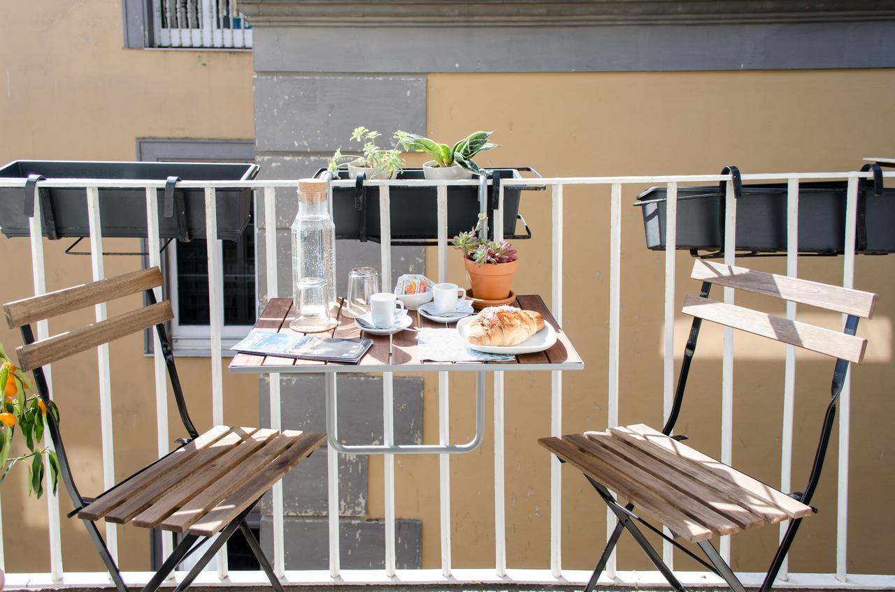 Civico10 * Napoli